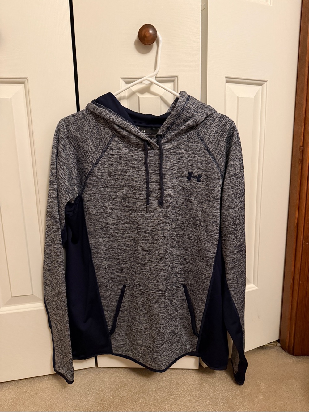Under Armour Women's Blue/Navy Hoodie